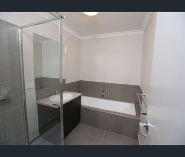 Duplex Home! - Photo 5