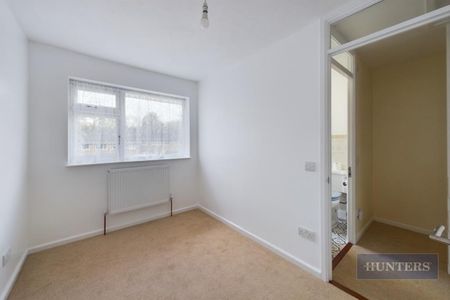 2 bedroom House To Let - Photo 5