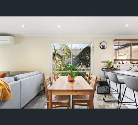 29 Irving Road, Pakenham, Vic 3810 - Photo 5