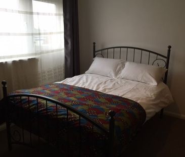Room in a Shared Flat, Thornbury, NW4 - Photo 3