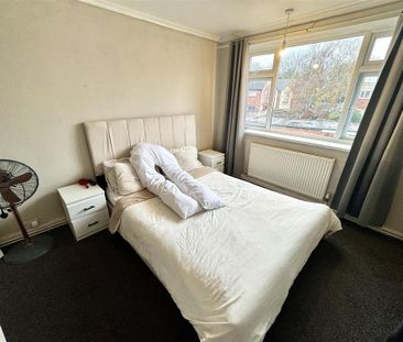 2 bedroom maisonette to rent - Photo 6