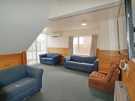 2026 Seven Bedrooms Close to Gardens Corner - Photo 3