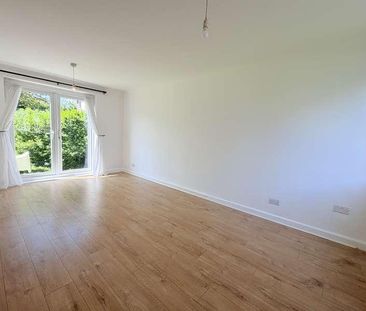Cambeck Close, Whitefield, M45 - Photo 2