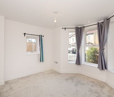 2 Bedroom Apartment, Oval Road, Croydon - Photo 6