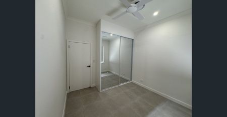 Brand New 3-4 Bedroom Home - Photo 5