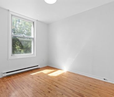 727-737 2e Avenue, Montréal (Verdun, QC H8S - Photo 3