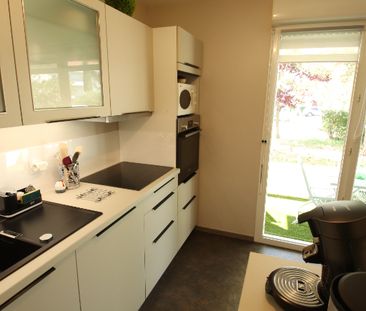 Location Appartement 2 pièces 47m² - Photo 3