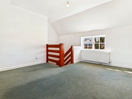 Kitchen Hill, Bulmer, Sudbury, Essex, CO10 7EZ - Photo 1