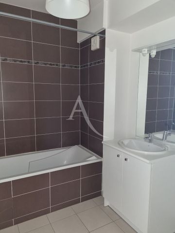 Location Appartement 2 pièces 50m² - Photo 3