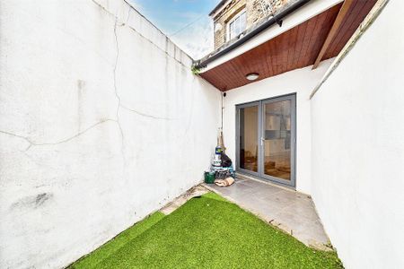 2 bedroom terraced house to rent - Photo 5