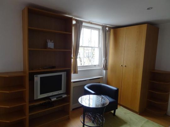 Flat 28 Cartwright Gardens, Bloomsbury WC1H 9EH - Photo 1