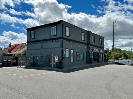 For Lease - 1-3 Queen Street Unit# 2nd Flr, Mississauga, Ontario - Photo 2