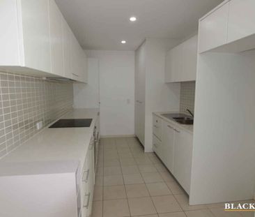 SKY PLAZA- LIVING AT ITS BEST - Photo 2
