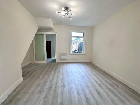 Clive Road, Enfield EN1, London - Photo 2