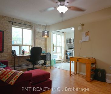 Waldorf Astoria Lofts , #106 - Photo 4