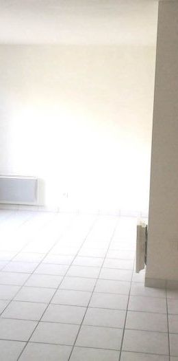 T3 AVEC 2 PARKINGS - Photo 1