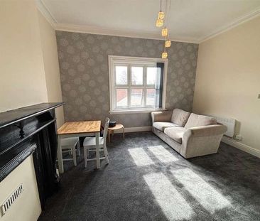 Warwick Road, Acocks Green, Birmingham, B27 - Photo 2