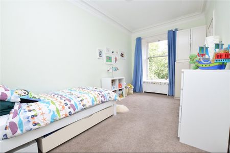 2 Bed Flat, Dowanhill, G12 - Photo 3