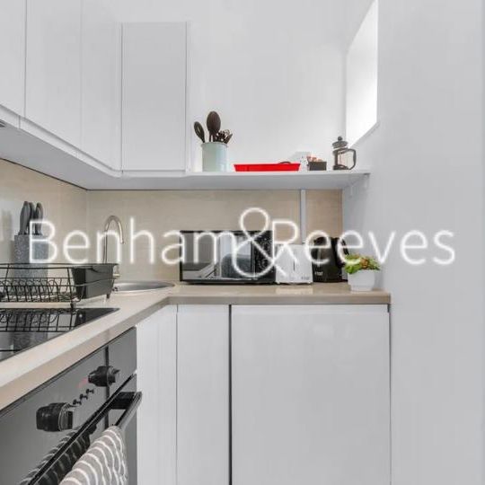 Studio to rent - Photo 1