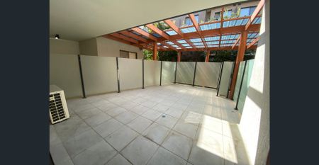 Ground floor apartment - Photo 4