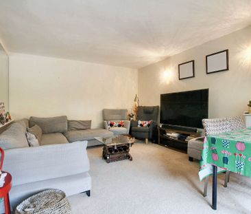 2 bed apartment to rent in Holmfield Road, Holmfield Court, LE2 - Photo 3