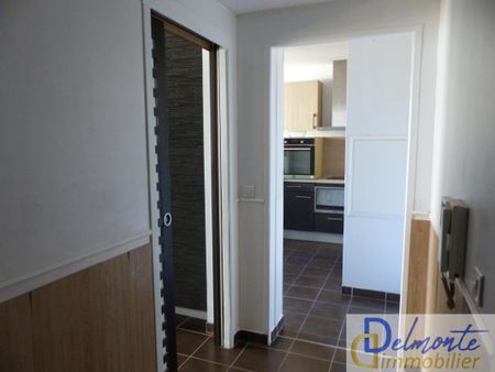 APPARTEMENT T2 AVEC TERRASSE ET PLACE DE PARKING PRIVATIVE - Photo 5