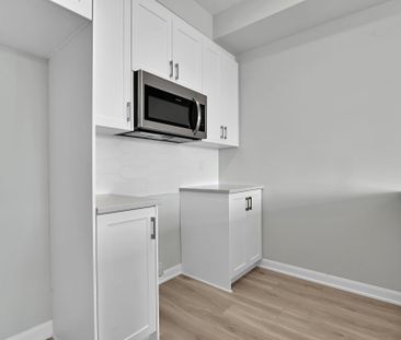 For Lease - 290 Bankside Street, Barrhaven, Ontario - Photo 6
