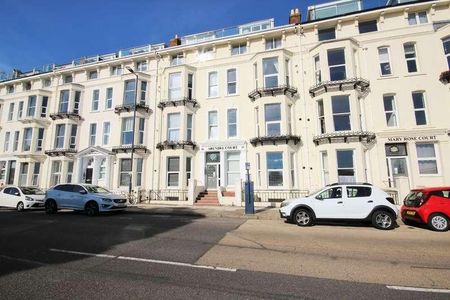 Arundel Court, South Parade, Southsea, PO5 - Photo 2