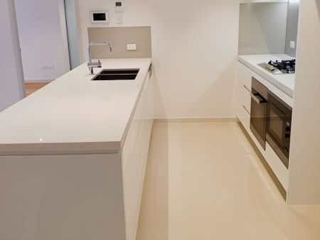 2 Bed 2 Bath - Photo 2