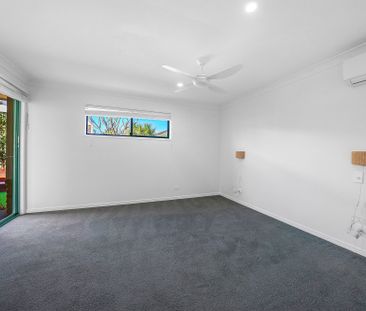 34 Kingarry Circuit, Merrimac QLD 4226 - House For Rent | Domain - Photo 1