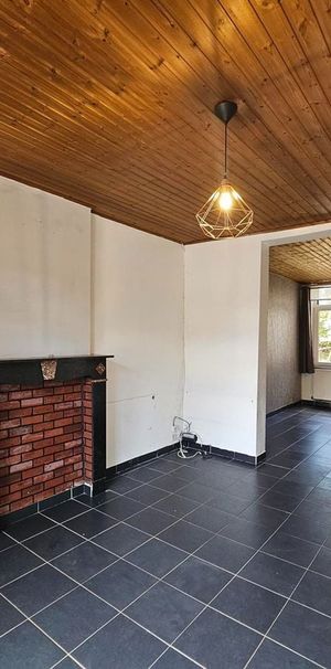 Huis te huur in Eisden voor € 1.295 met 5 slaapkamers - Photo 1