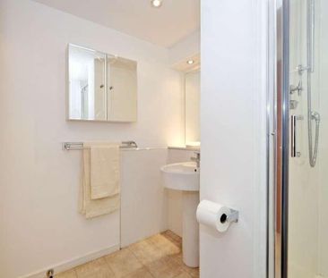 Earls Court, Anderson Drive, West End, Aberdeen, AB15 - Photo 3