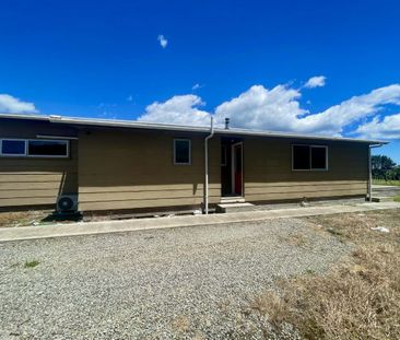 Hursthouse Homestead - Photo 6