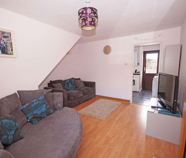 2 bedroom house to rent - Photo 2