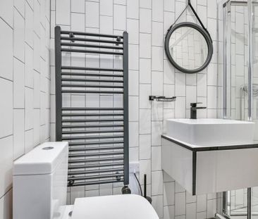 House share to rent - Photo 3