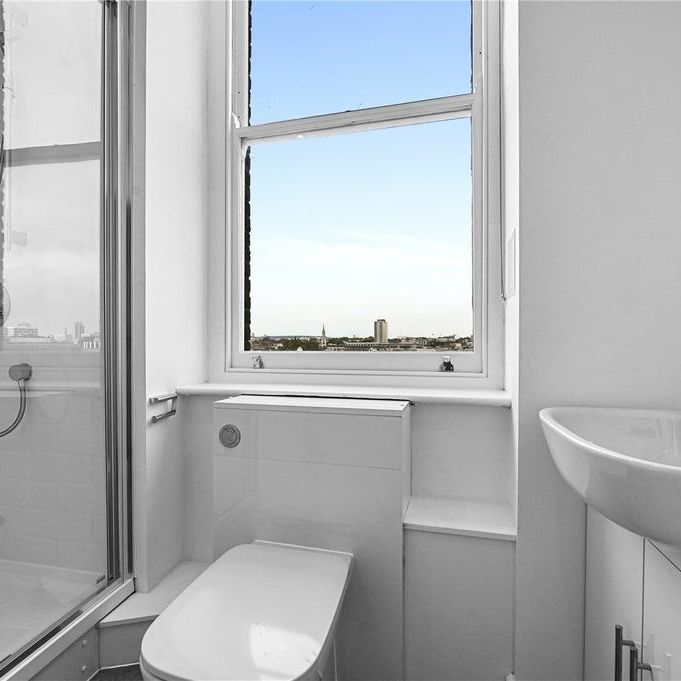 3 bedroom apartment to rent - Photo 1