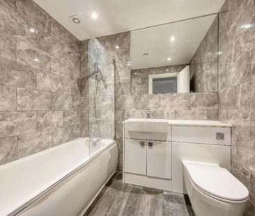 The Avenue, Worcester, KT4 - Photo 6