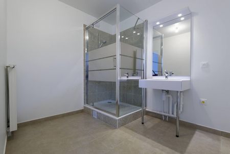 location Appartement T2 DE 50.55m² À CORBEIL ESSONNES - Photo 2