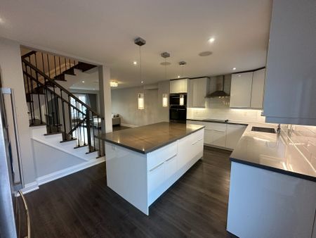 For Lease - 2398 Britannia Road Unit# 63, Mississauga, Ontario - Photo 4