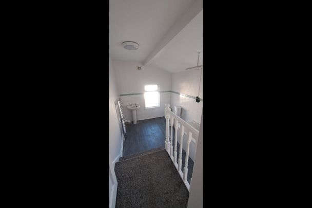 3 Bed Terraced House, Lea Road, CH44 - Photo 1