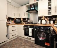 Holyhead Crescent, Milton Keynes - Photo 1