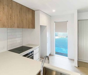 Modern comforts in Spreydon - Photo 4