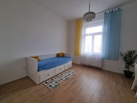 Budapest VIII. kerület, Vajda Péter utca - Fotó 3