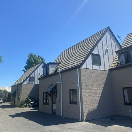 5 bedroom student accommodation in Riccarton! - Photo 1