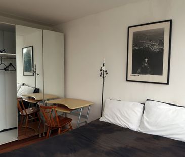 Room in a Shared Flat, International Students Or Full Time , SE17 - Photo 2