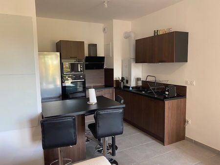 Location Appartement 2 pièces 48m² MONTREVEL EN BRESSE 01340 - Photo 5