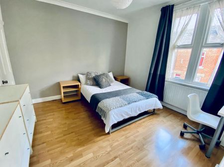 3 bedroom house share to rent - Photo 5