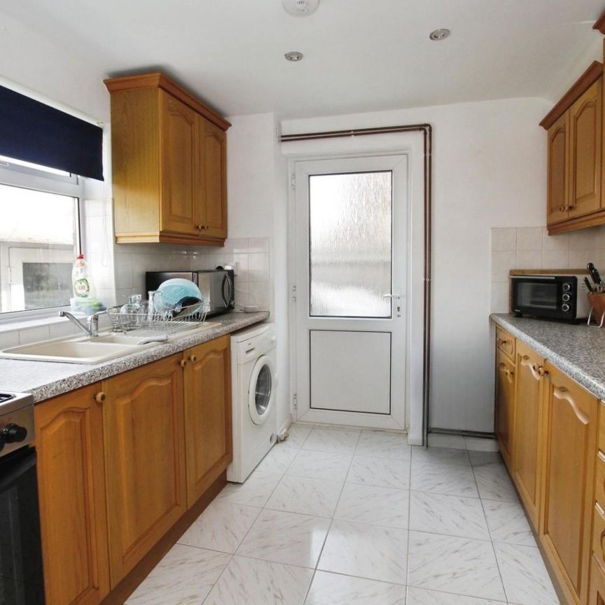 3 bedroom House To Let - Photo 1