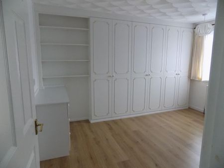 3 bedroom terraced house to rent - Photo 5