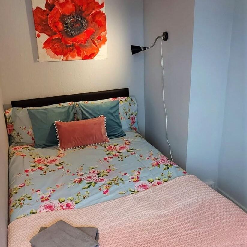 1 bedroom in a house share to rent - Photo 1